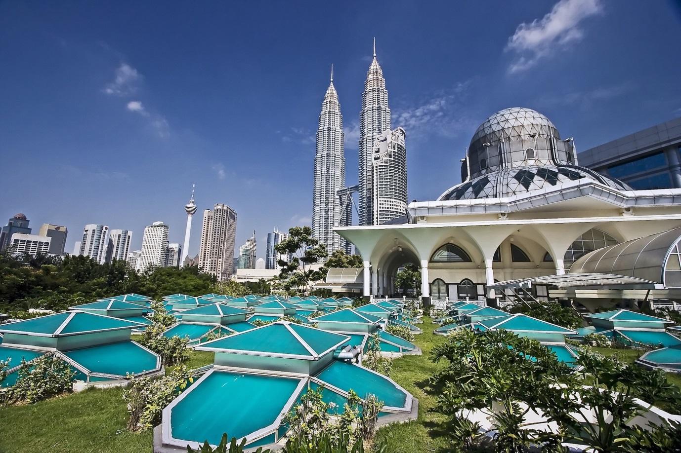 Visit Kuala Lumpur cruise port in Malaysia with Cunard